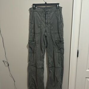 Size 6 Long American Eagle grey cargo pants